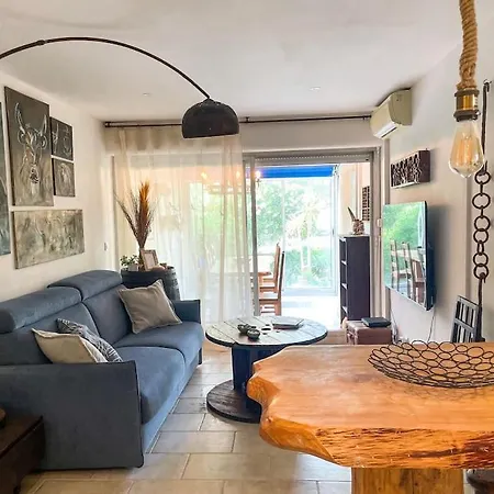 Apartment Spacieux Avec Jardin A 500 Des Plages *